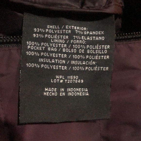 32 Degrees Hooded Stretch Puffer Jacket Zip Pockets Packable Berry Medium New - Picture 11 of 12